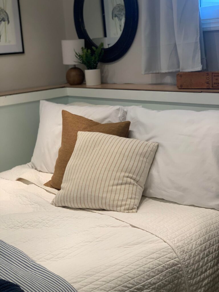 cozy minimal bed styling